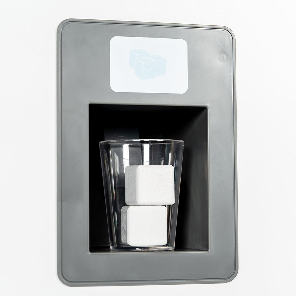 MaMaMeMo kyl- och frysskåp i trä