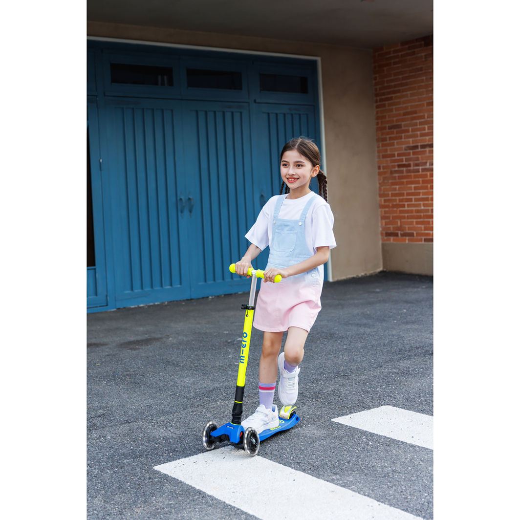 Micro sparkcykel Maxi Deluxe Fällbar LED, Neon Canary Yellow