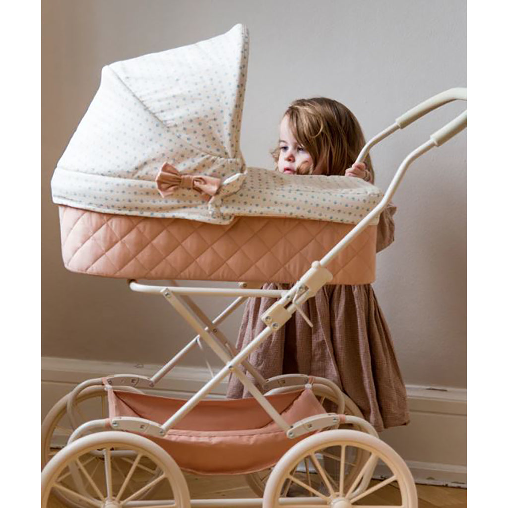 Cam Cam Dockvagn, Capri