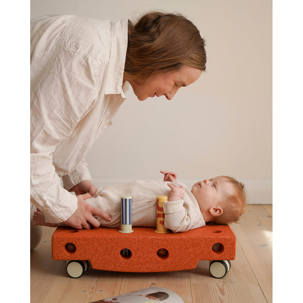 Modu Baby Motorikset, Burnt orange/ dusty green