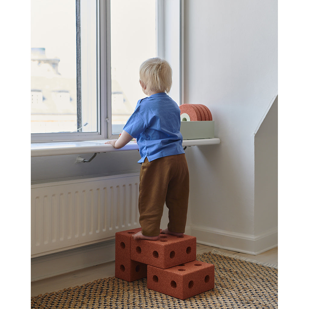 Modu 3-i-1 gåvagn, aktivitetsleksak i skum – Burnt orange/ Dusty green