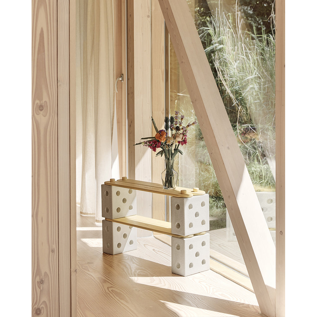 Modu Balance Track, balanserbana i trä med skumklossar, aktivitetsleksak - Sand Grey/Honey Yellow