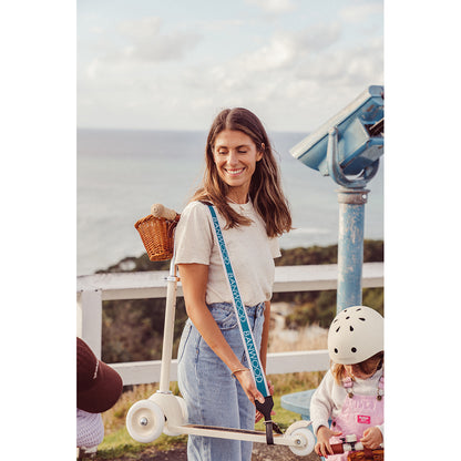 Banwood Carry strap, bärrem till skateboard, sparkcykel och balanscykel - Cream