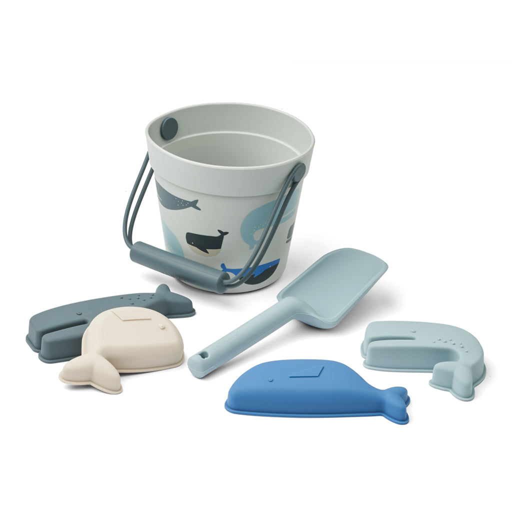 Liewood sandsandleksak, Dante - Whales Cloud Blue