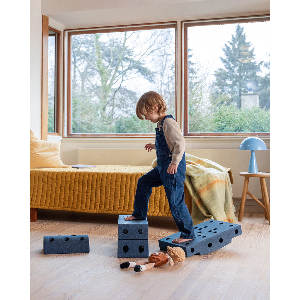 Modu byggleksaker i skum, Dreamer set, 33 delar - Deep blue/ Sky blue