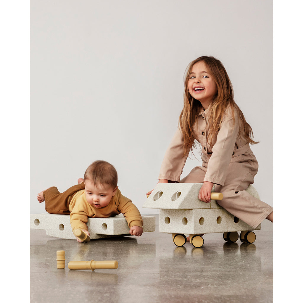 Modu byggelegetøj i skum, Explorer sæt, 19 dele - Sand Grey / Honey Yellow