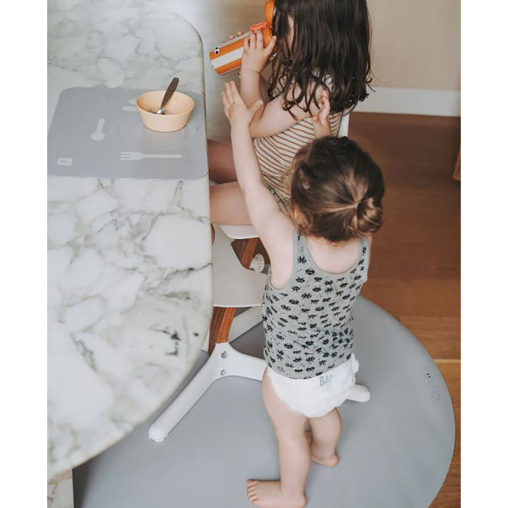 Noui Noui Golvmatta, stolunderlägg, rund – Grey Powder