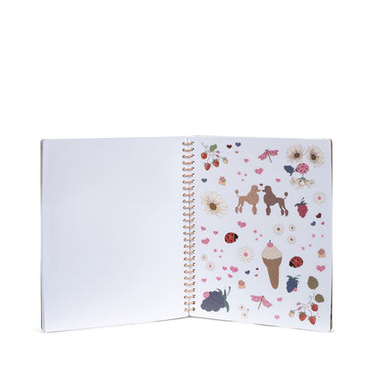 Konges Sløjd Klistermärkesbok, Blush