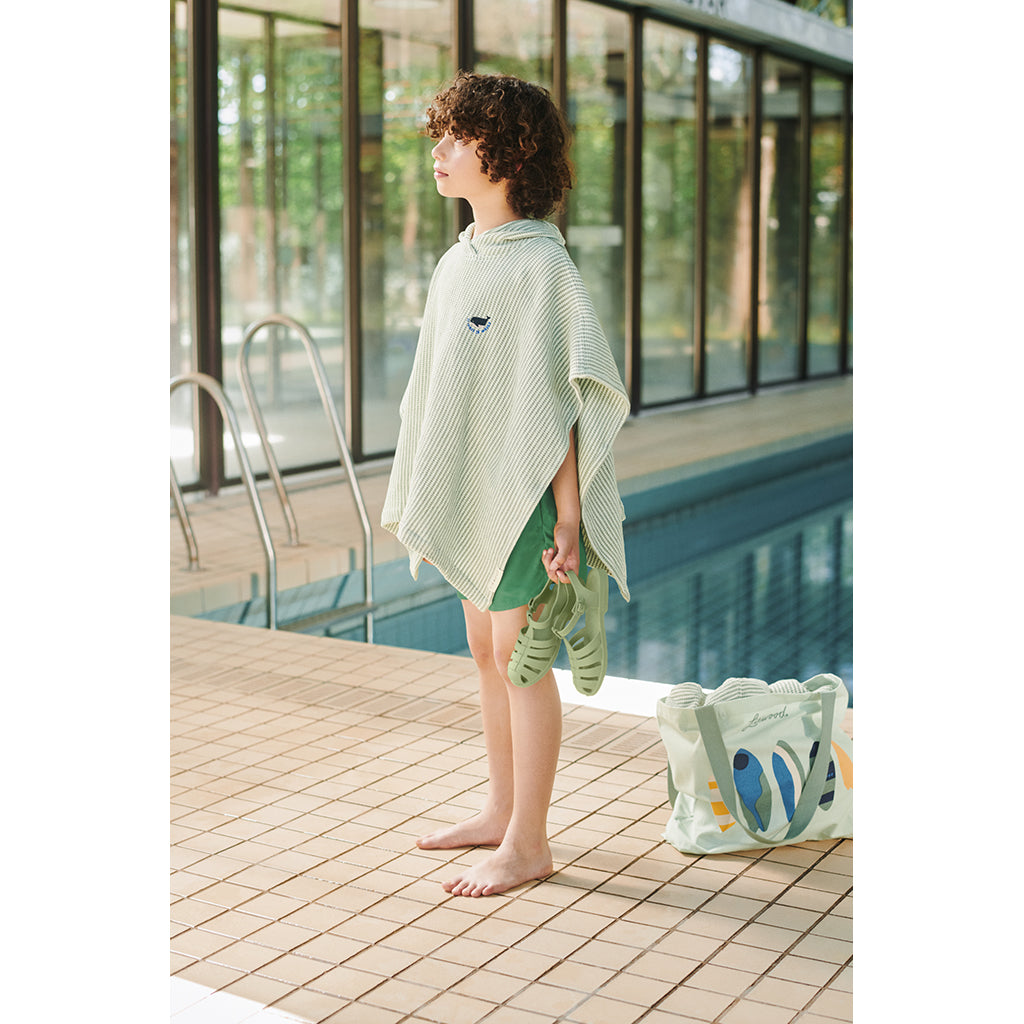 Liewood Paco badeponcho, Randig Peppermint/creme – Storlek 3-8 år