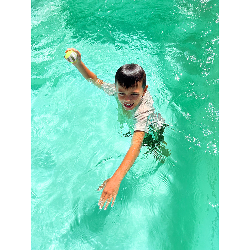 Sunnylife neoprenbollar, set med 2 st - Skim Ball Set Tides Out Citrus