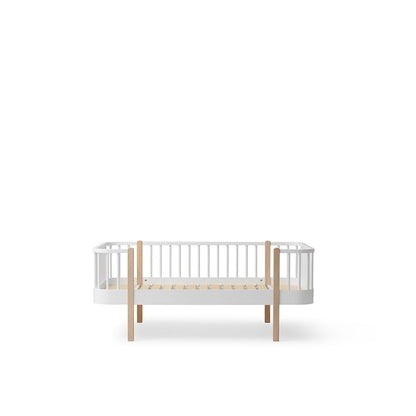 Oliver Furniture, Wood Original, juniorsäng/soffa – Vit/ek