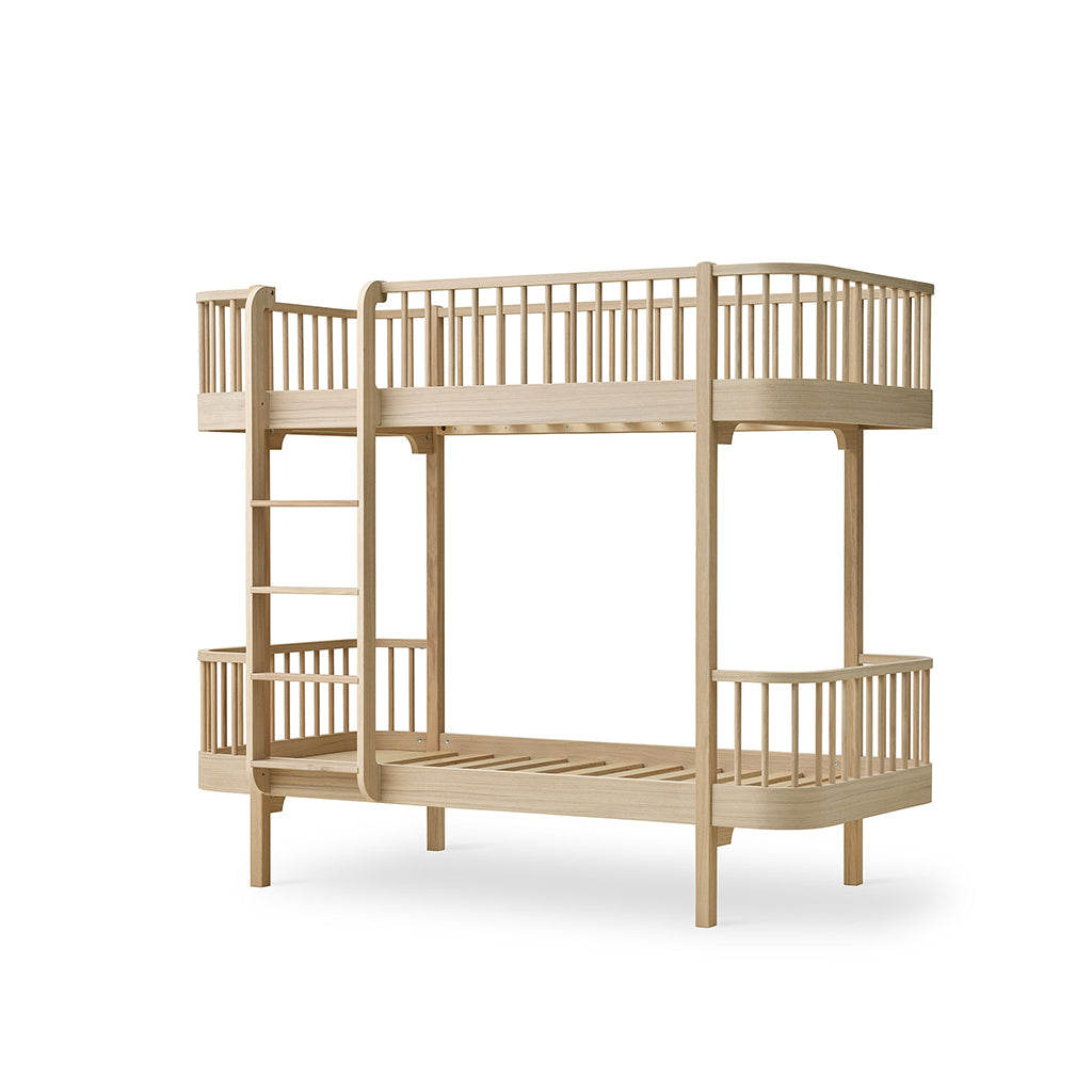 Oliver Furniture, Wood Original, våningssäng - Ek med stege i front