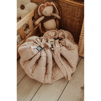 Play&amp;Go Två-i-en babytäcke, ekologiskt – Stripes brown