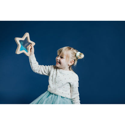 Petit Boum sensorleksak, trästjärna med flytande vätska och glitter - Blue Orionis