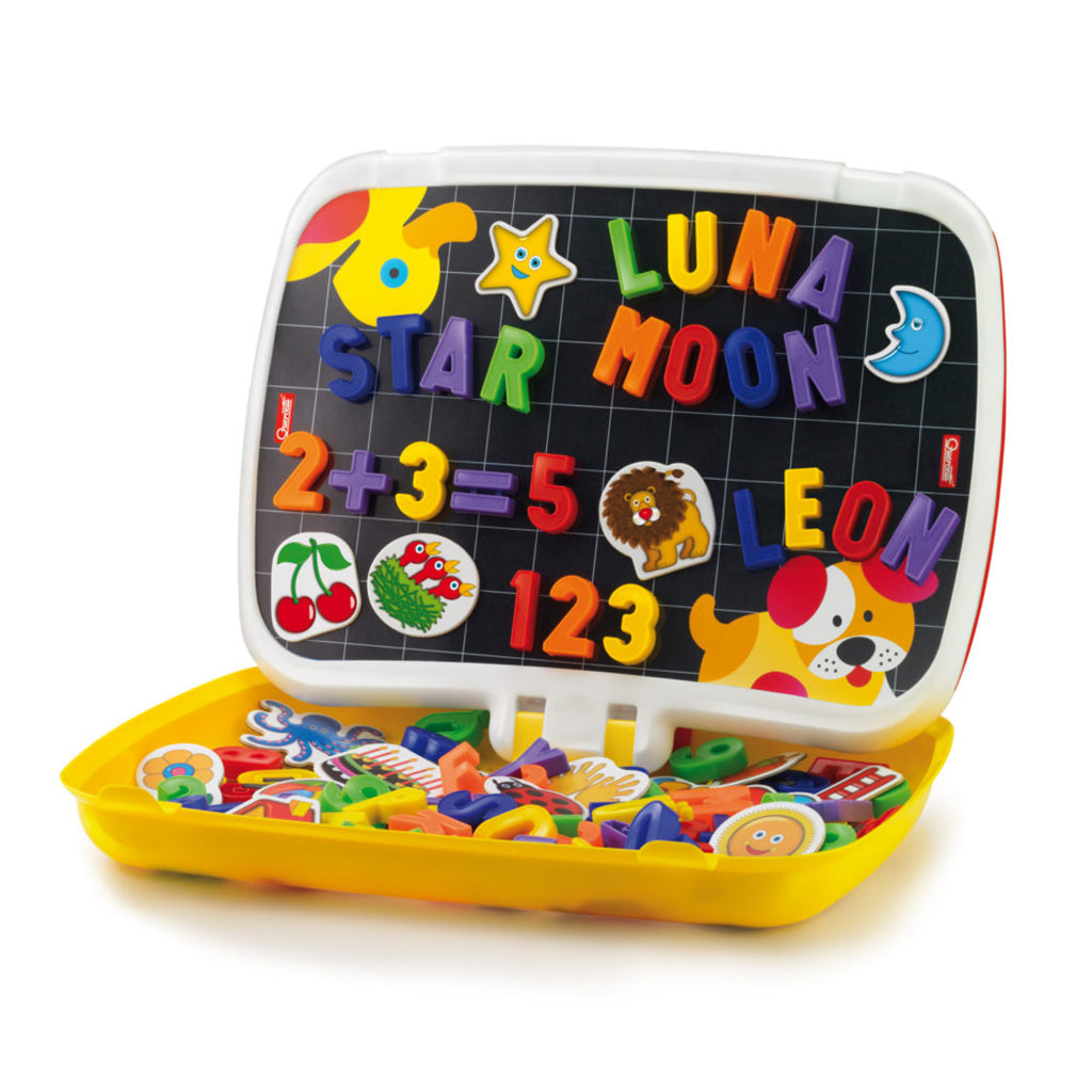 Quercetti magnetisk tavla, set med bokstäver och siffror