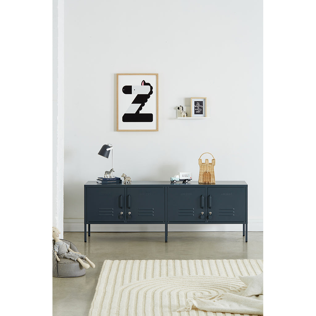 THE STANDARD IN SLATE BOX A