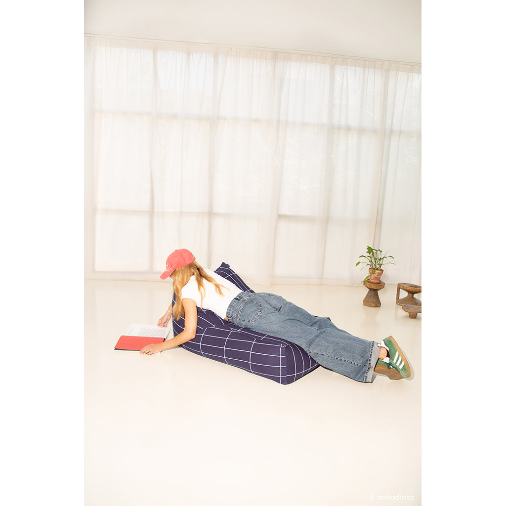 Nobodinoz Vibes lång sittsäck, vuxen - Pink red grid