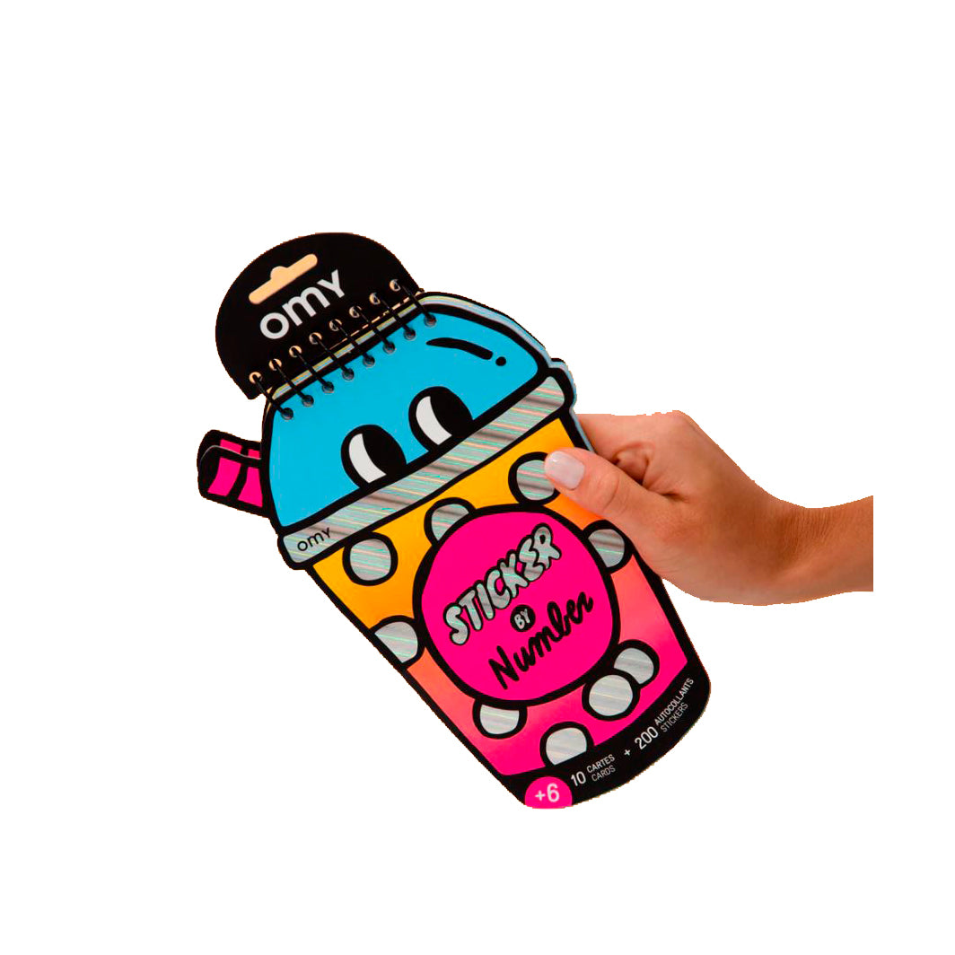 Omy aktivitetsbok med 200 klistermärken, Bubble tea