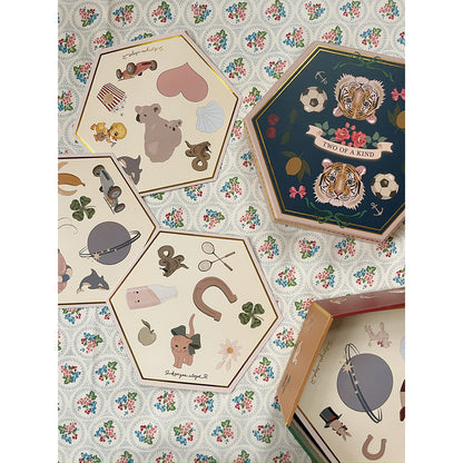 Konges Sløjd Kortspil, Two of a Kind