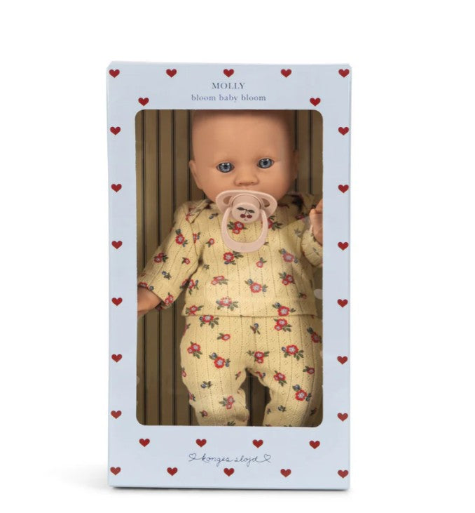 Konges Sløjd Babydocka, Molly