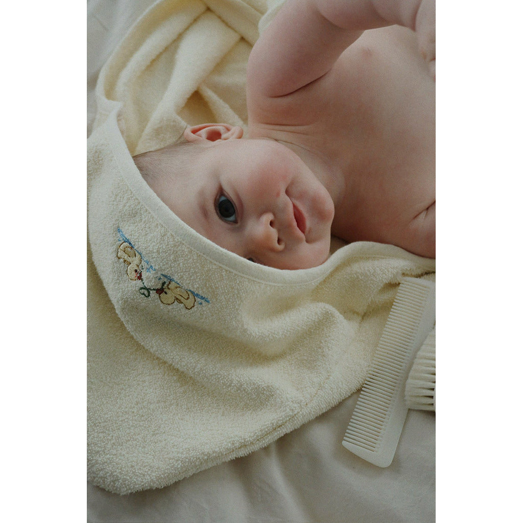 Fanga Fontana Figo babyhandduk med huva, GOTS - Antique white