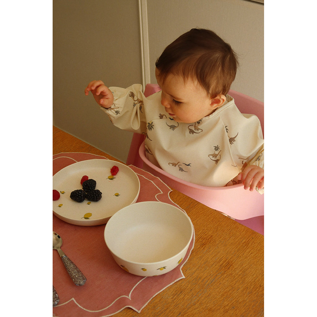 Konges Sløjd Dinner haklapp med ärmar, 6 mån.–3 år – Navy dot/Rain Washed