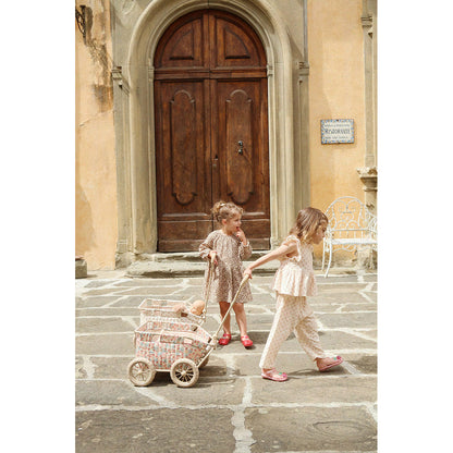 Konges Sløjd dukketräkvagn, Vienna