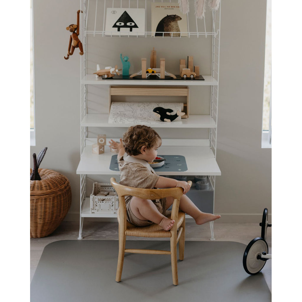 Noui Noui golvmatta, stolunderlägg – Olive hazel gray