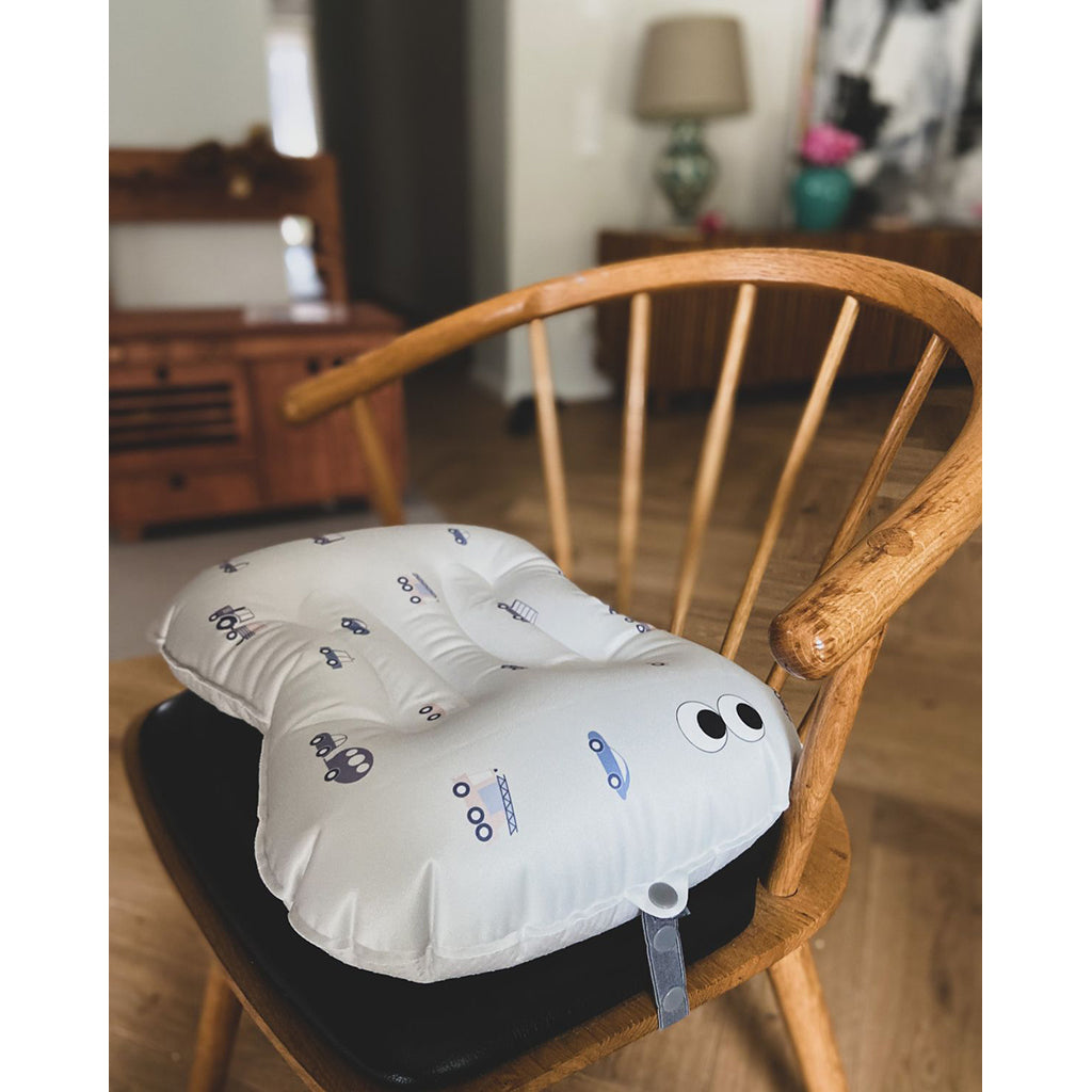 Noui Noui Have a seat, Uppblåsbar sittdyna för barn – Wheels