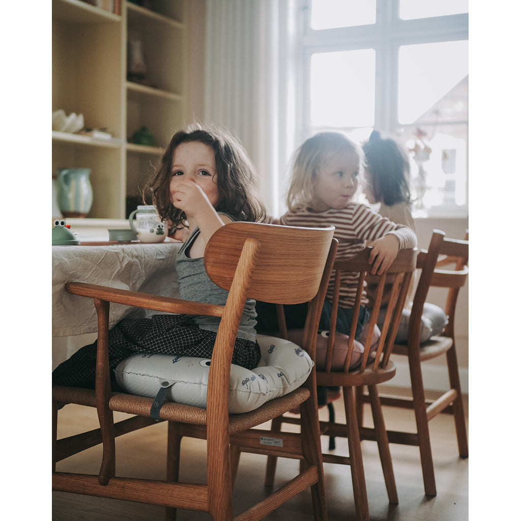 Noui Noui Have a seat, Uppblåsbar sittdyna för barn – Safari