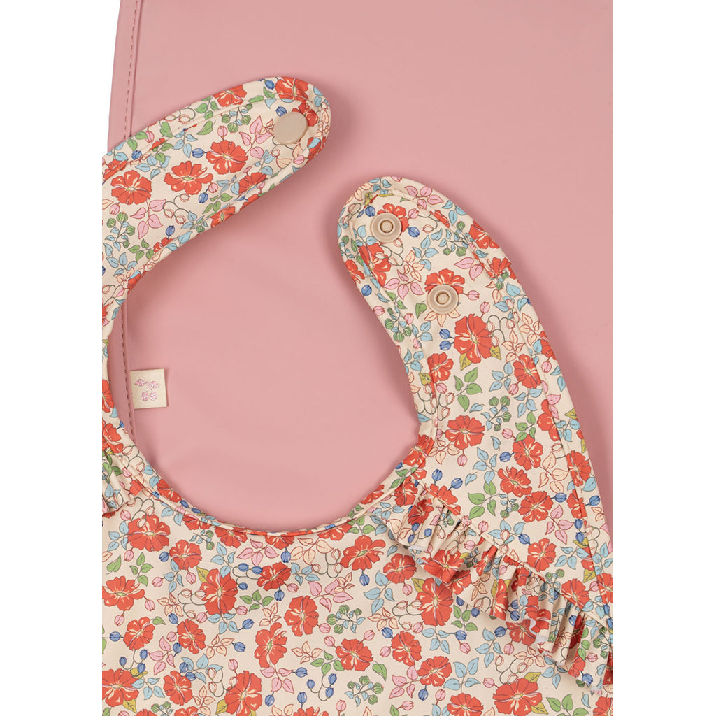 Konges Sløjd haklapp med volanger, 2-pack – Kaluka/Bridal rose