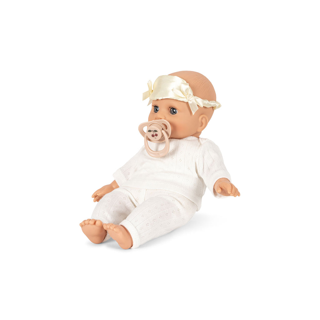 Konges Sløjd Lea babydocka i bärsäng, Lumina