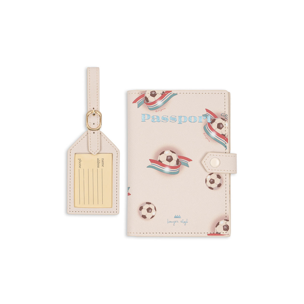 Konges Sløjd Reseset, Passfodral och namntag - Kick it