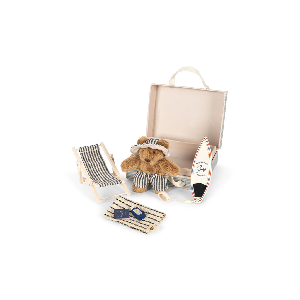 Konges Sløjd Teddy på rejse, Bamse i rejsekuffert