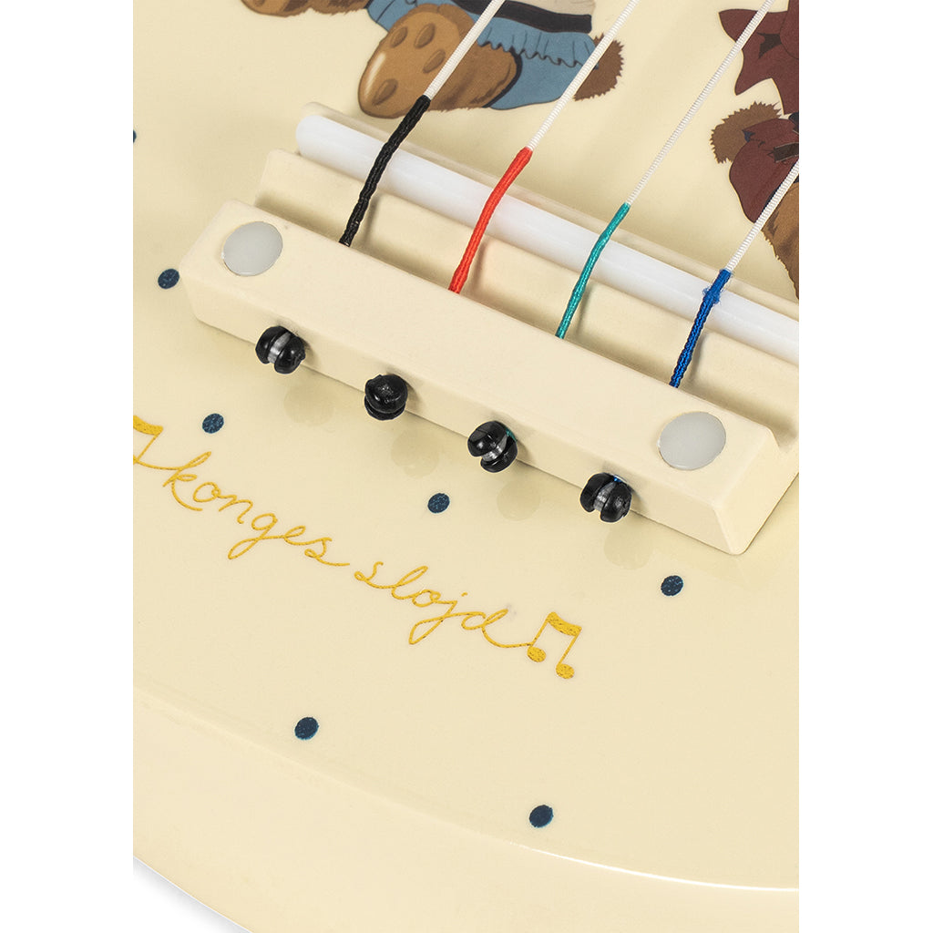 Konges Sløjd Ukulele, nallebjörn