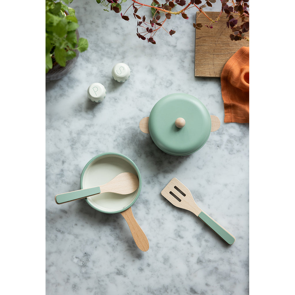 Sebra köksredskap i trä, Kastrull- och stekpanneset