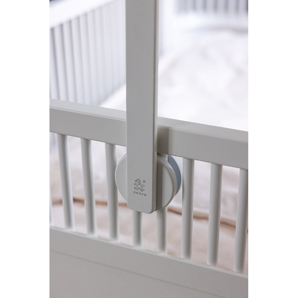 Sebra mobil i filt, Svanar