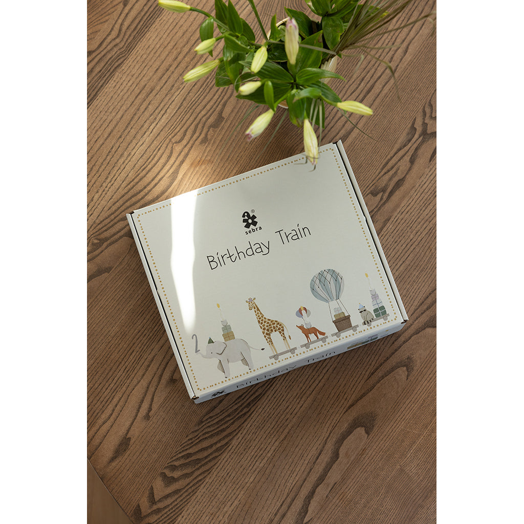 Sebra födelsedagståg i trä, World of Sebra