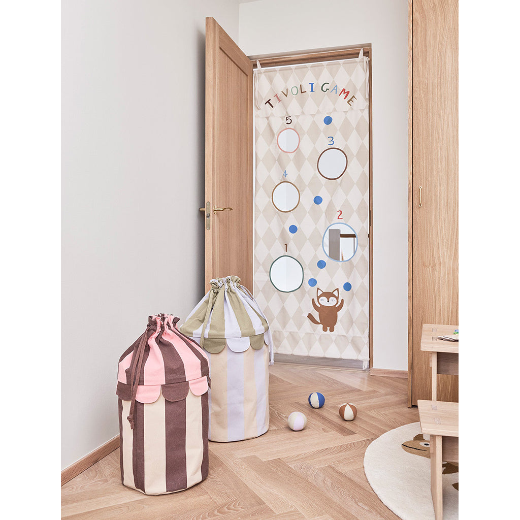 OYOY Multi Tivoli spel, dörridå för spel - 80 x 192 cm