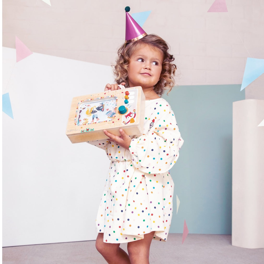 Lilliputiens musiklåda i trä