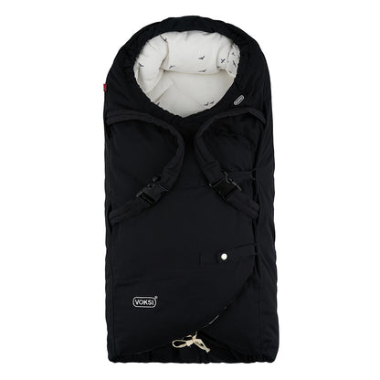 Voksi, Carry North Black Flying