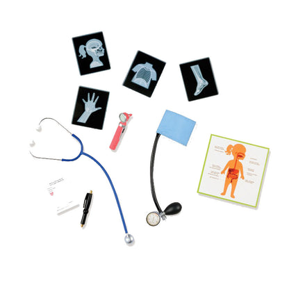 Our Generation docka, Läkare Nicola - 46 cm