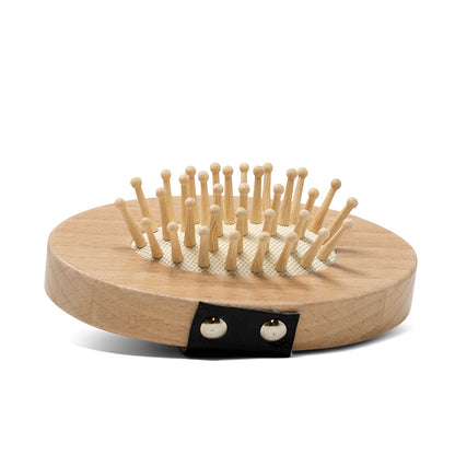 By Astrup Vårdset i trä för käpphäst, 8 delar