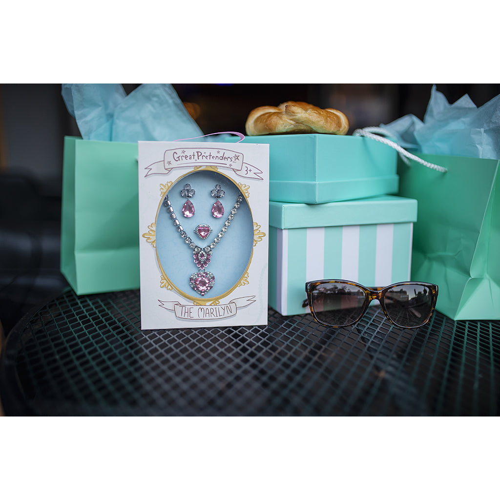 Great Pretenders, smyckesset - The Marilyn
