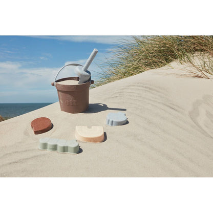 OYOY Leo Strandset, Choko