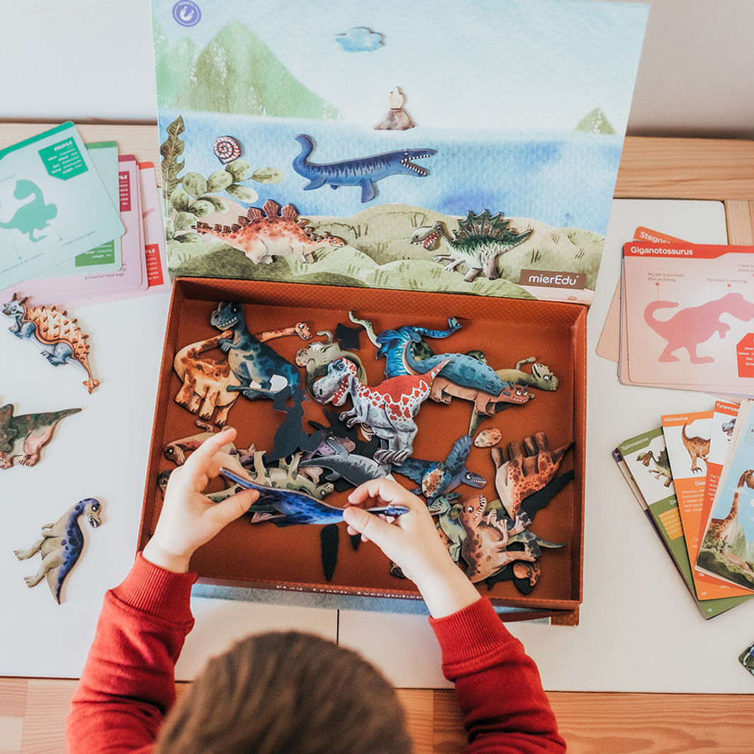 mierEdu, Magnetiskt lekset - Lär om dinosaurier