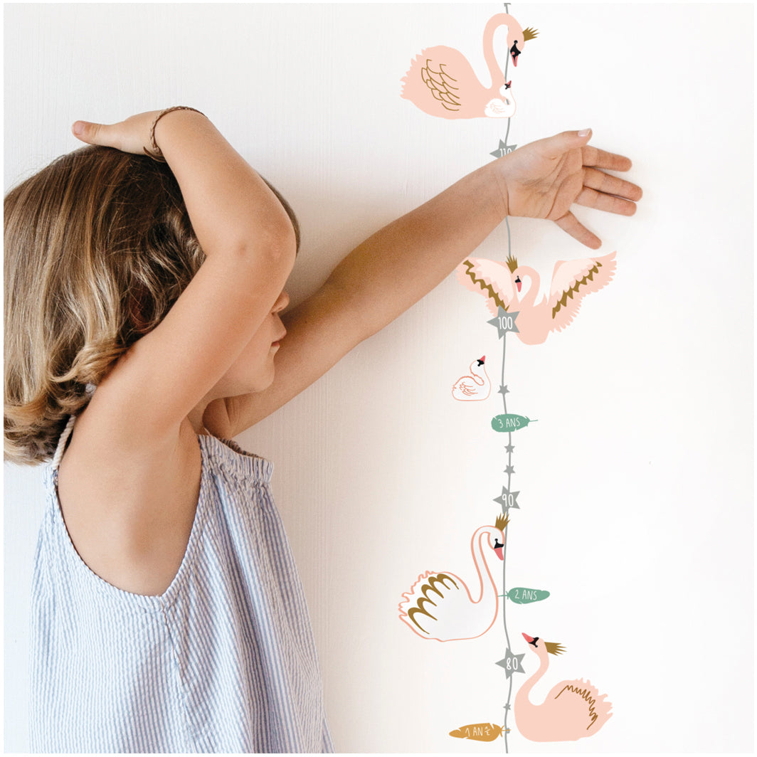 Mimi Lou wallsticker, höjdmätare – Svanar