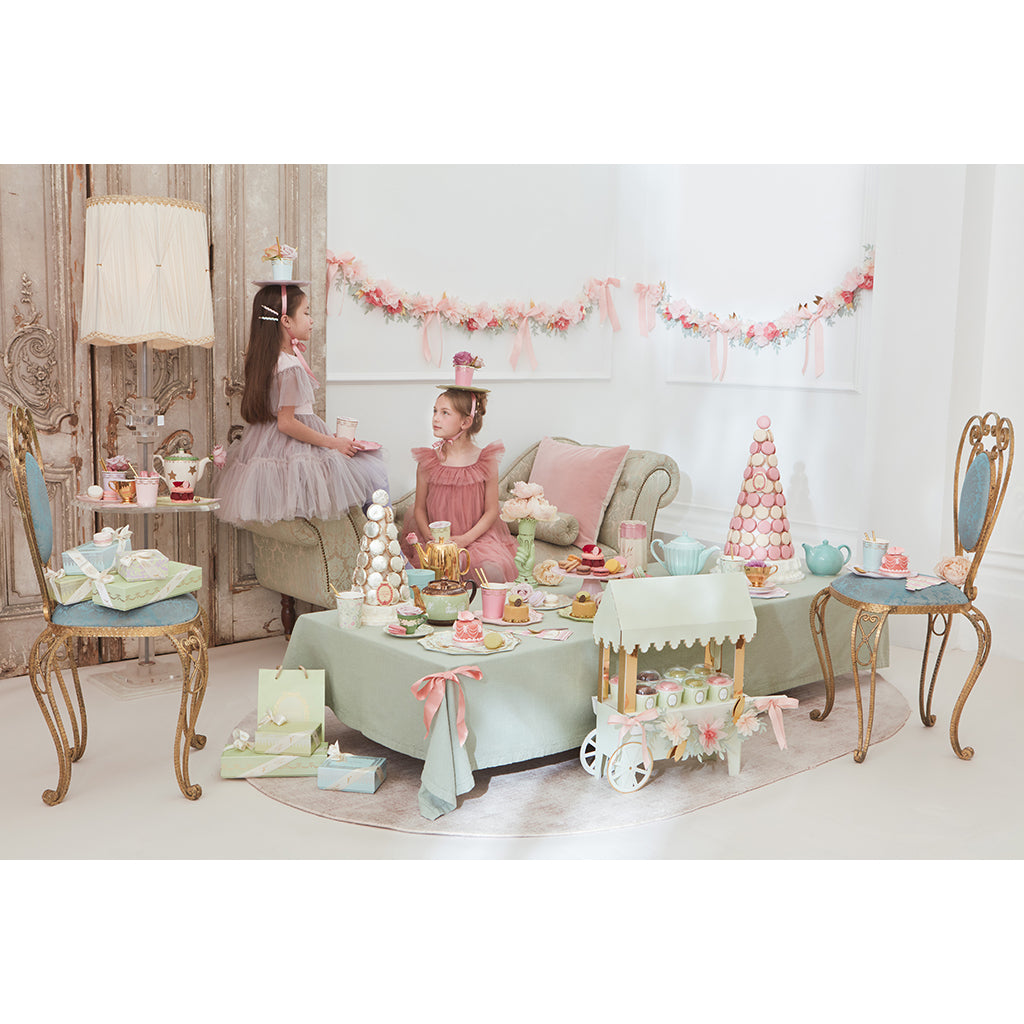 Meri Meri bordsdekoration, Ladurée Paris, överraskningsmacarons – 5 st