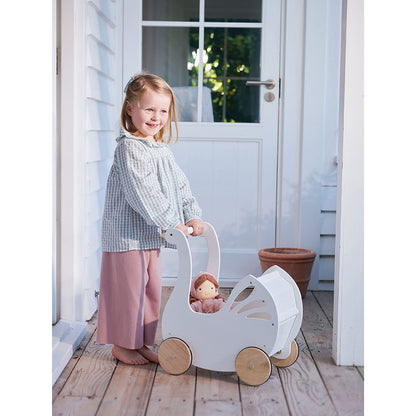 Tender Leaf, Dockvagn - Sweet Dreams