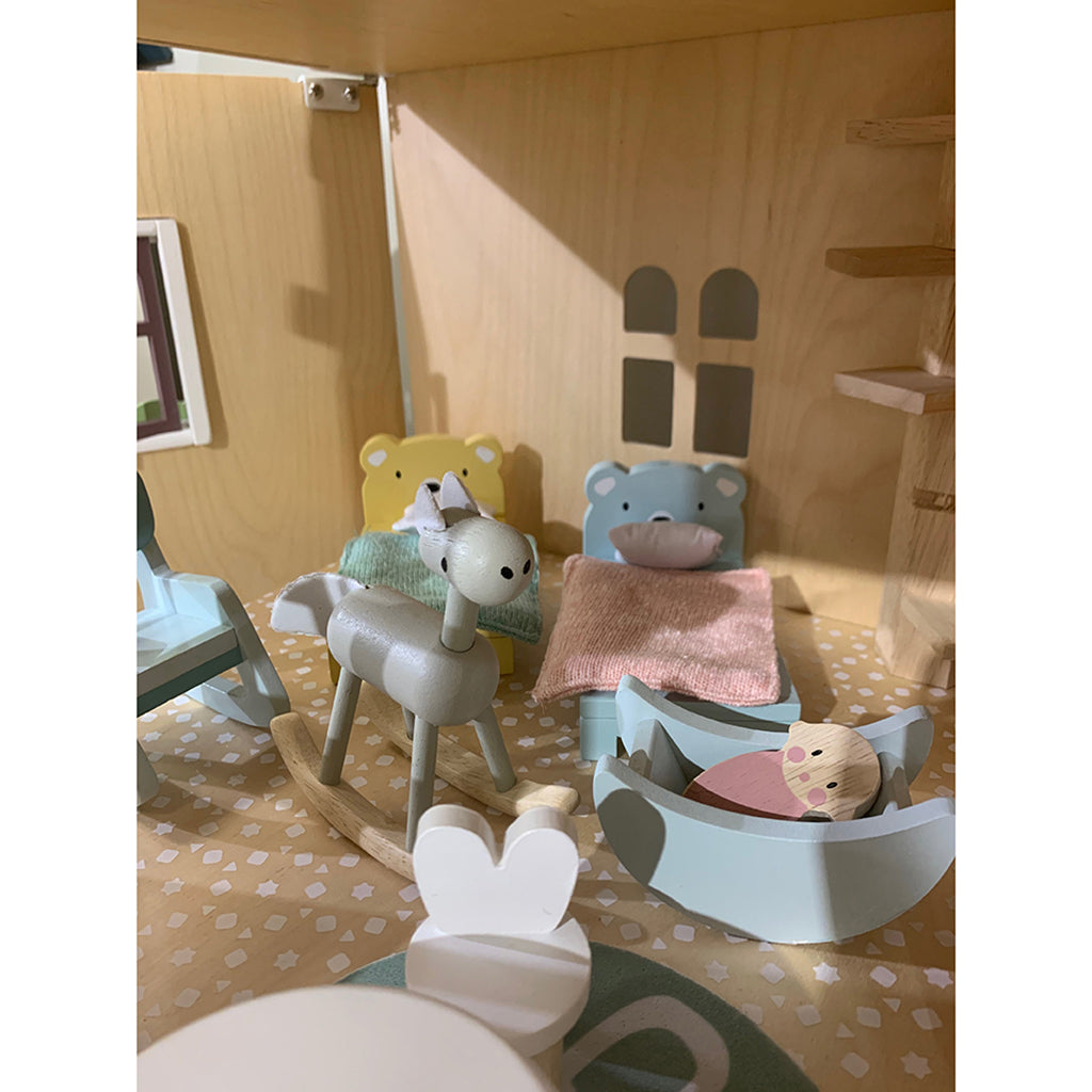 Tender Leaf, Dockhusmöbler - Barnrum